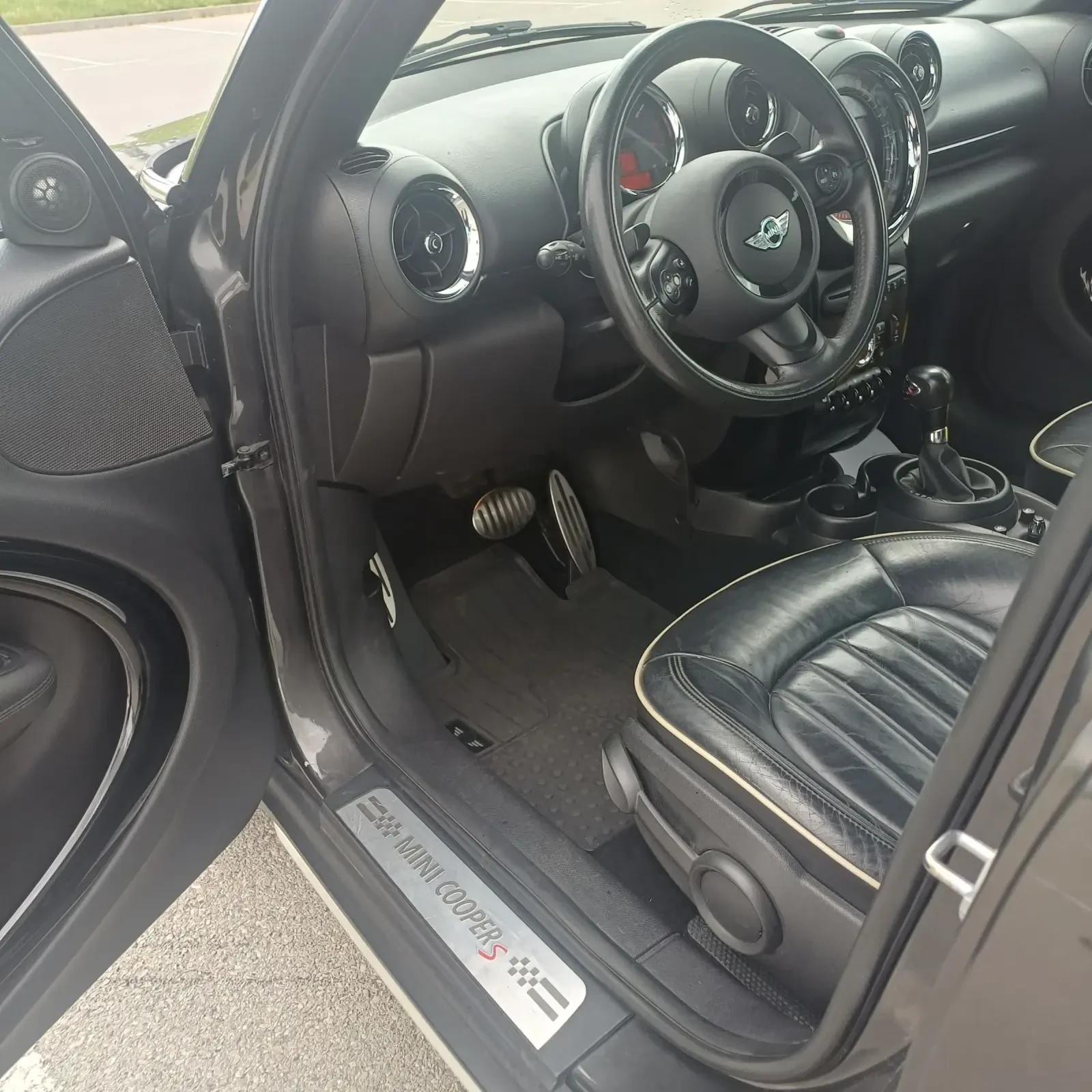 Mini Countryman Full Extras, снимка 8 - Автомобили и джипове - 54512906