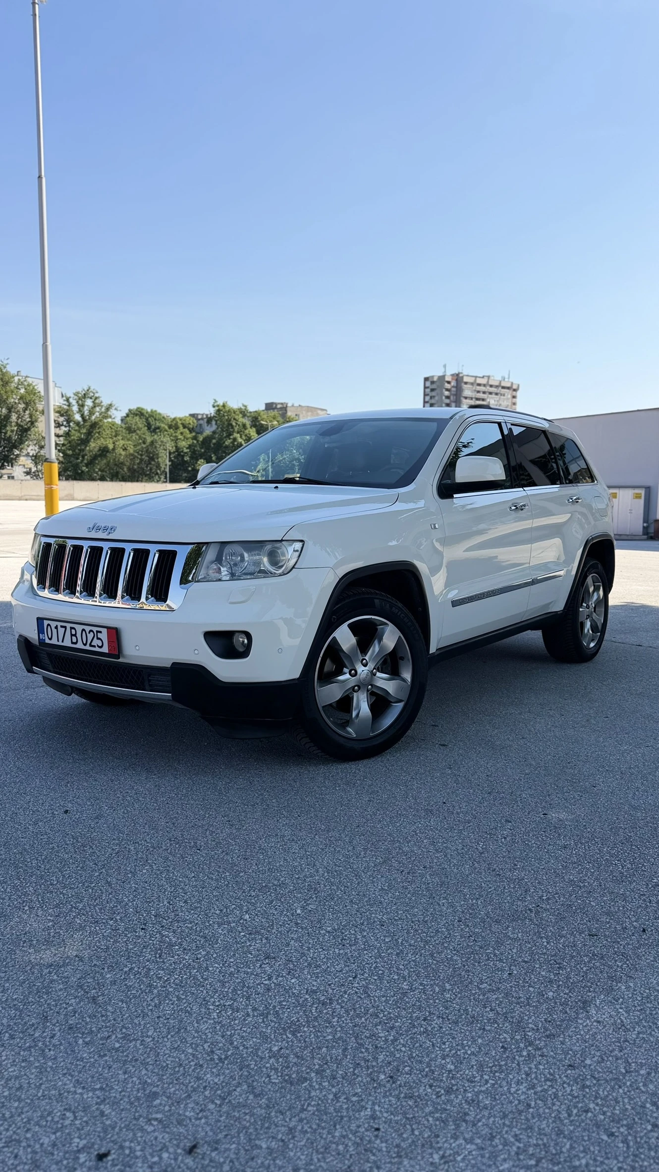 Jeep Grand cherokee 3.0 V6 CRD | 4x4 | Keyless | Подгреви | TOP