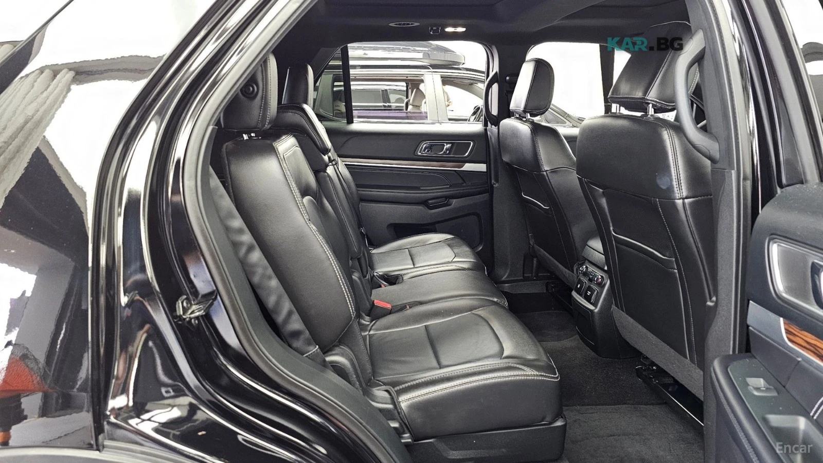 Ford Explorer * LIMITED* ПАНО* KEYLESS* Camera* ПОДГРЕВ* , снимка 12 - Автомобили и джипове - 55099051