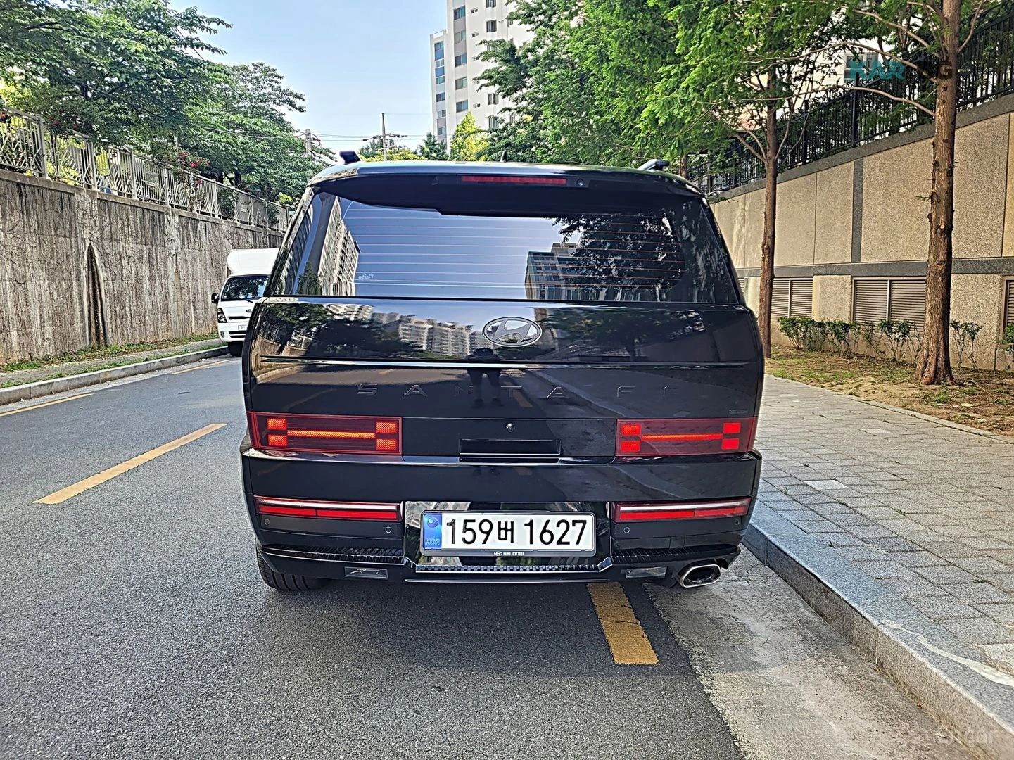 Hyundai Santa fe * 2.5T* 4WD* CALLIGRAPHY* ПОДГРЕВ* ОБДУХВАНЕ* 360*, снимка 4 - Автомобили и джипове - 55135154