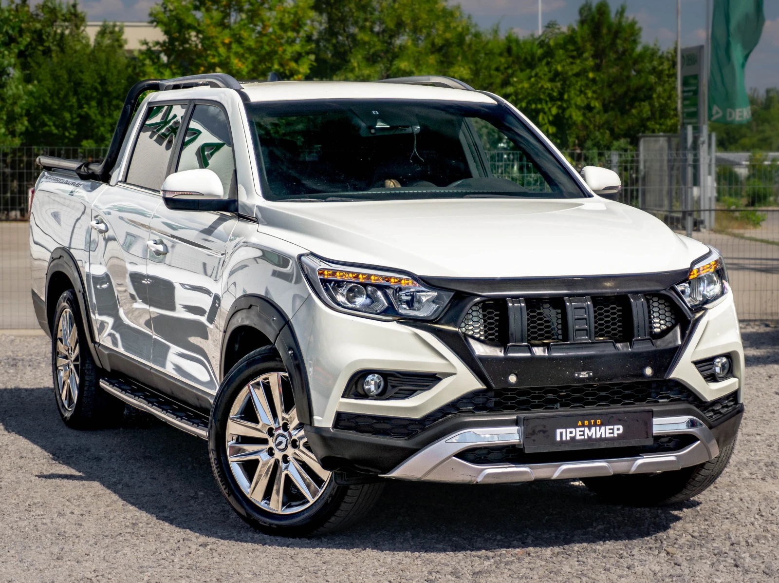 SsangYong Rexton Q200 - 4x4 - ЕКСКЛУЗИВНА ОФЕРТА - РЕАЛНИ КИЛОМЕТРИ, снимка 3 - Автомобили и джипове - 55577134