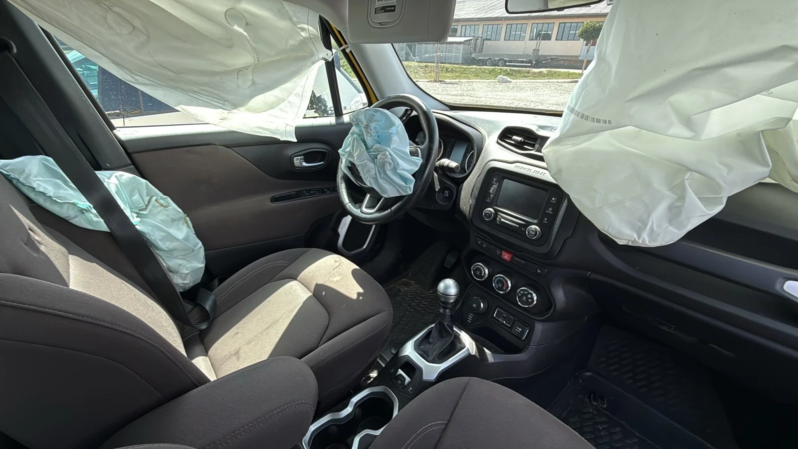 Jeep Renegade 2.0D, 4x4 | Mobile.bg � ����������� 12