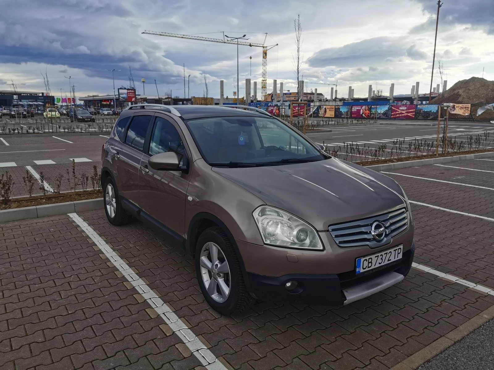 Nissan Qashqai + 2