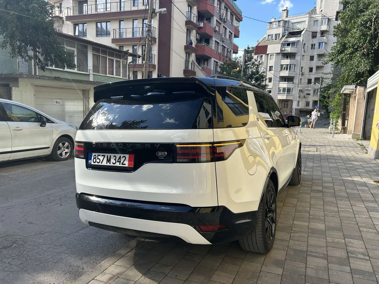 Land Rover Discovery R Design, снимка 2 - Автомобили и джипове - 56232708