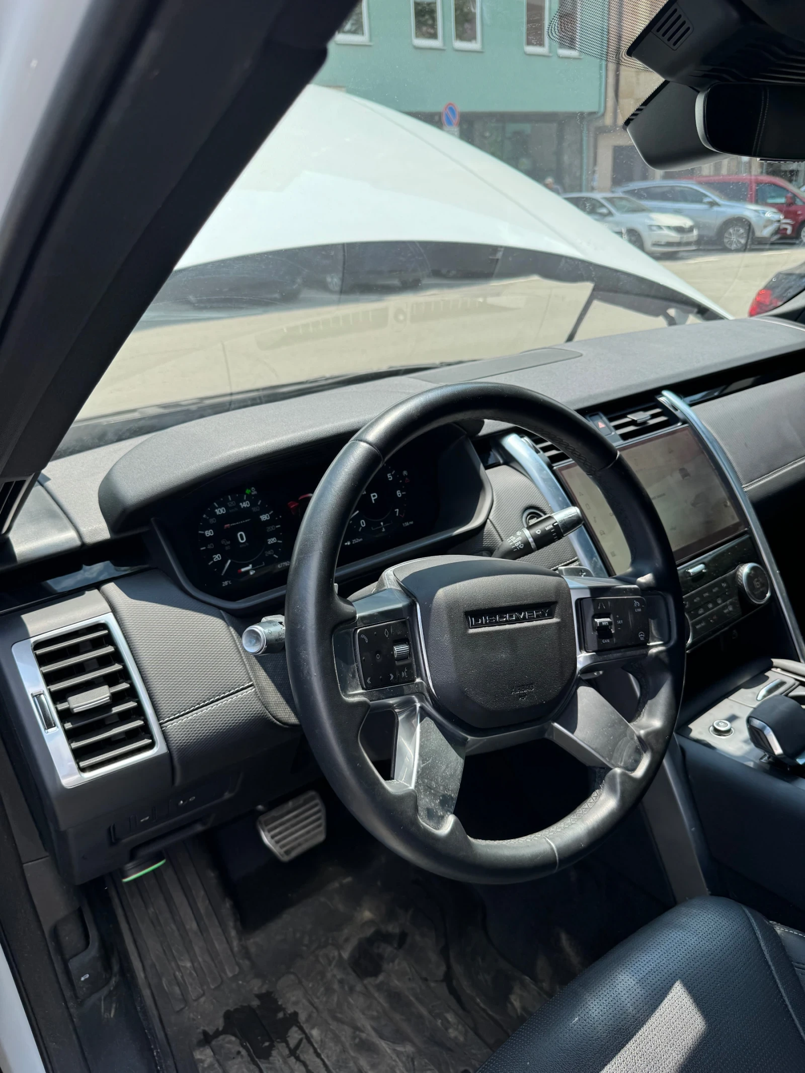 Land Rover Discovery R Design, снимка 6 - Автомобили и джипове - 56232708