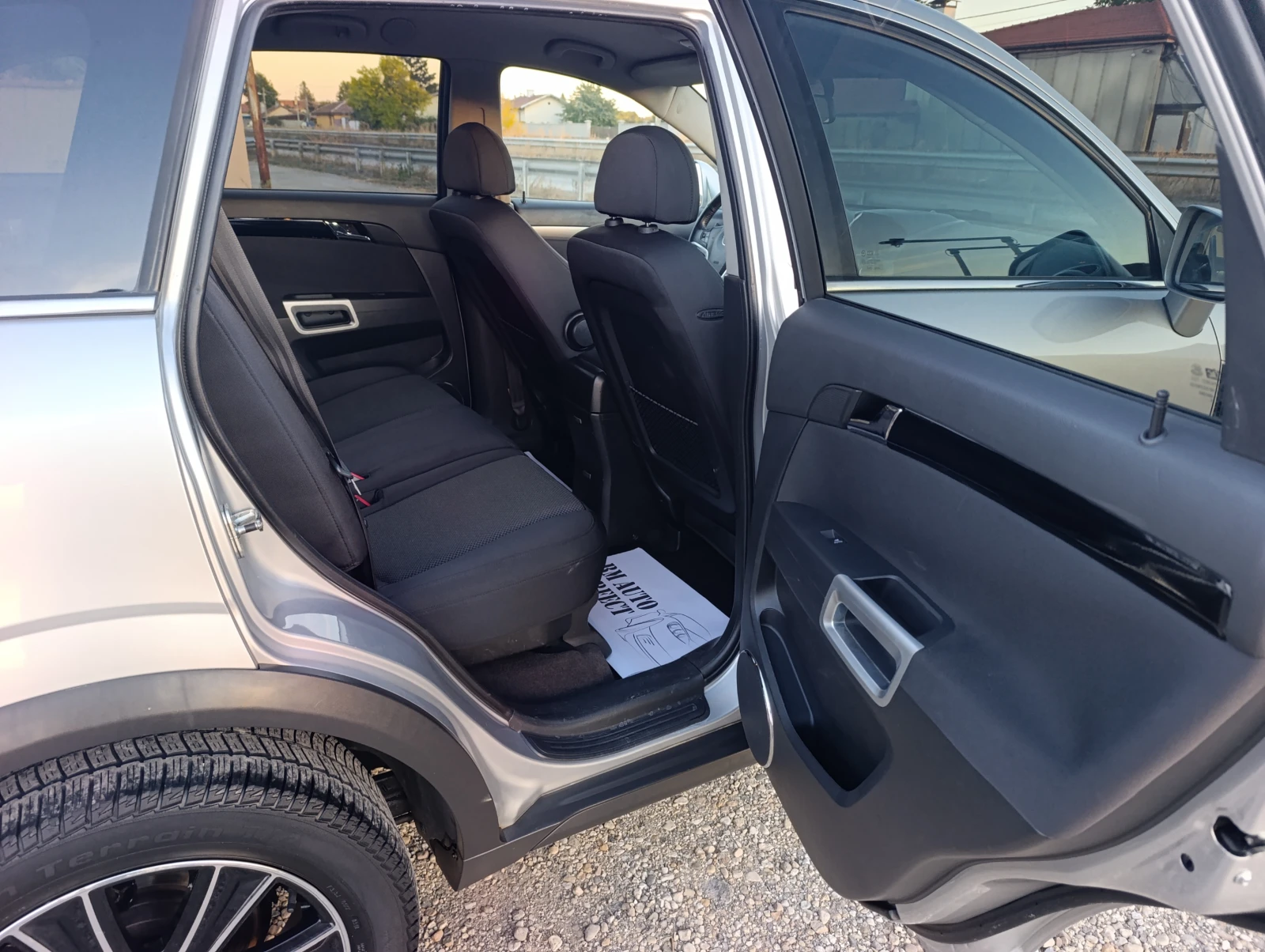 Opel Antara 2.0-CDTi-4x4, снимка 13 - Автомобили и джипове - 56363011