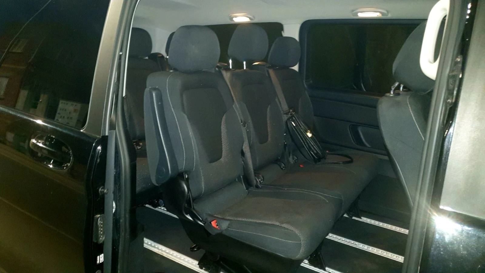 Mercedes-Benz V 200, снимка 7 - Бусове и автобуси - 54808407