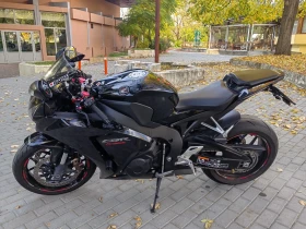Обява за продажба на Honda Cbr CBR1000RR ABS ~15 800 лв. - изображение 10 | Auto.bg Обява за продажба на Honda Cbr CBR1000RR ABS ~15 800 лв. - изображение 10