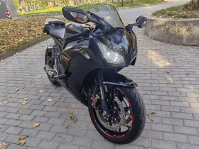 Обява за продажба на Honda Cbr CBR1000RR ABS ~15 800 лв. - изображение 6 | Auto.bg Обява за продажба на Honda Cbr CBR1000RR ABS ~15 800 лв. - изображение 6