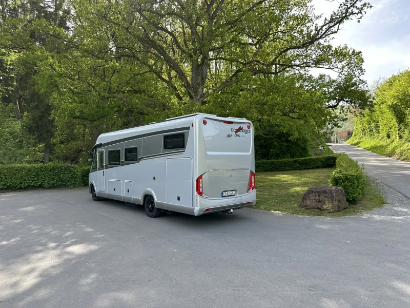 Кемпер Carthago I 50LE Mercedes-Benz, снимка 3 - Каравани и кемпери - 51705281