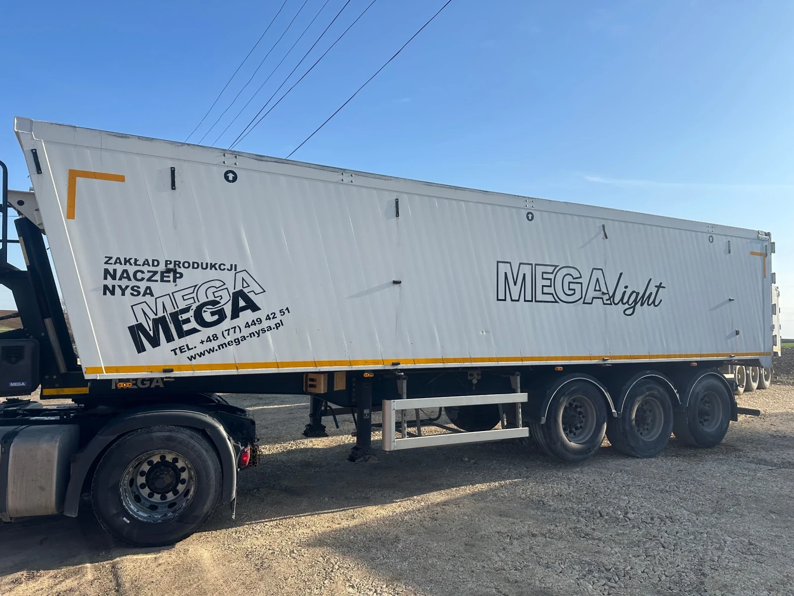  Mega  52  | Mobile.bg   13