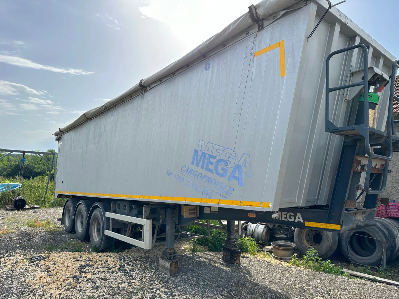  Mega  52  | Mobile.bg   1