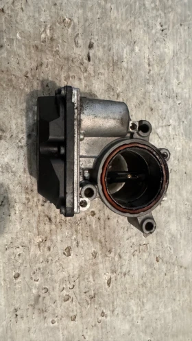 Дроселова Клапа за Audi A4 2008 - A2C83076000, снимка 2 - Части - 52997234