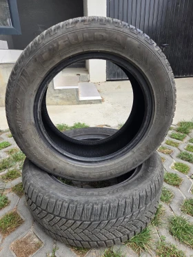 Гуми Зимни 225/55R16, снимка 3