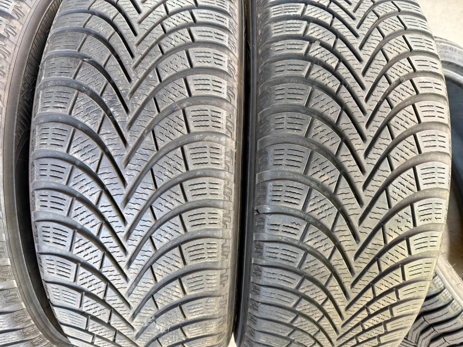 ���� 225/65R17 | Mobile.bg � ����������� 3