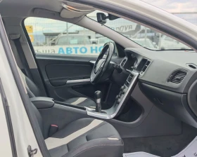 Volvo V60 2.0 ДИЗЕЛ 163 К.С. R DESIGN! УНИКАТ , снимка 10