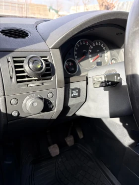 Opel Meriva 1.6 105 к.с., снимка 7