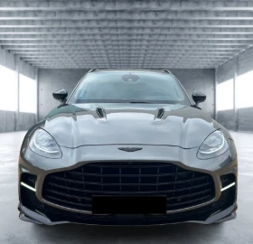  Aston Martin DBX