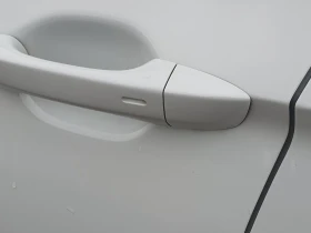 VW Passat 2.0TDI SCR 4MOT DSG, снимка 17