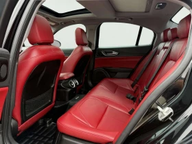 Alfa Romeo Giulia * АВТО КРЕДИТ* ЦЕНА ДО БГ * СЕРВИЗНА ИСТОРИЯ *  - 30999 лв. / 15849.54 € - 30524323 11