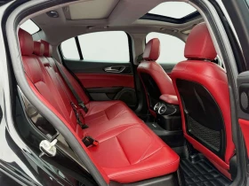 Alfa Romeo Giulia * АВТО КРЕДИТ* ЦЕНА ДО БГ * СЕРВИЗНА ИСТОРИЯ *  - 30999 лв. / 15849.54 € - 30524323 16