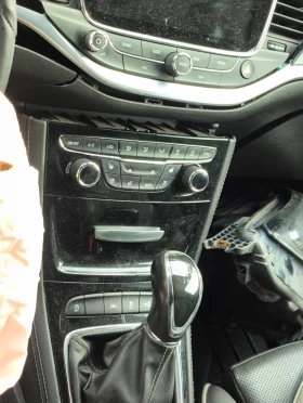 Opel Astra Само цяла за части - бракувана - 2300 € / 4498.41 лв. - 71938270 8