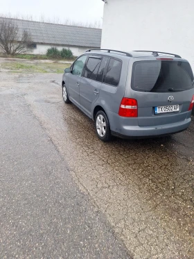 VW Touran 1900 - 2600 € / 5085.16 лв. - 70385507 6
