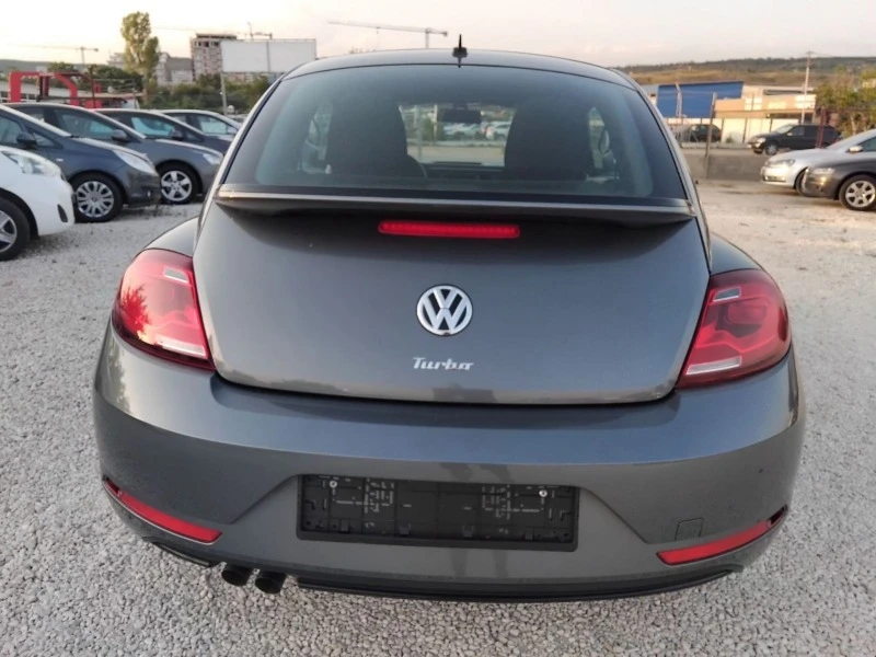 VW Beetle 2.0T АВТОМАТ, снимка 5 - Автомобили и джипове - 46372945