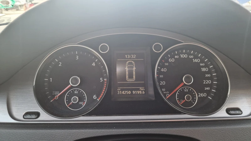 VW Passat B7  2.0TDI - N1, снимка 12 - Автомобили и джипове - 48059753