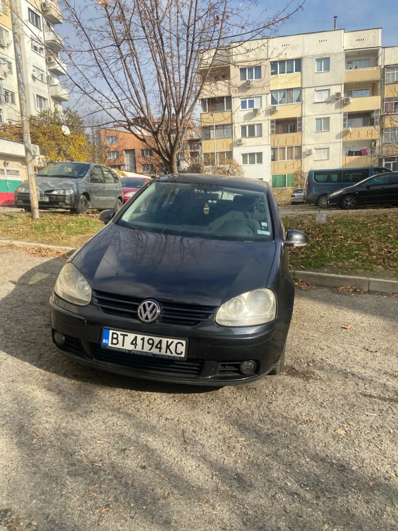 VW Golf, снимка 1 - Автомобили и джипове - 48235216