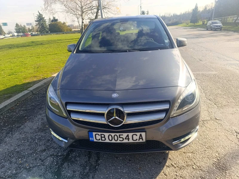 Mercedes-Benz B 220, снимка 2 - Автомобили и джипове - 52615041