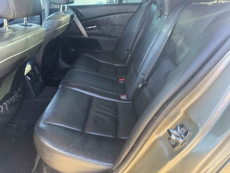 BMW 530 D M PACK БАРТЕР ЛИЗИНГ, снимка 11 - Автомобили и джипове - 52854310