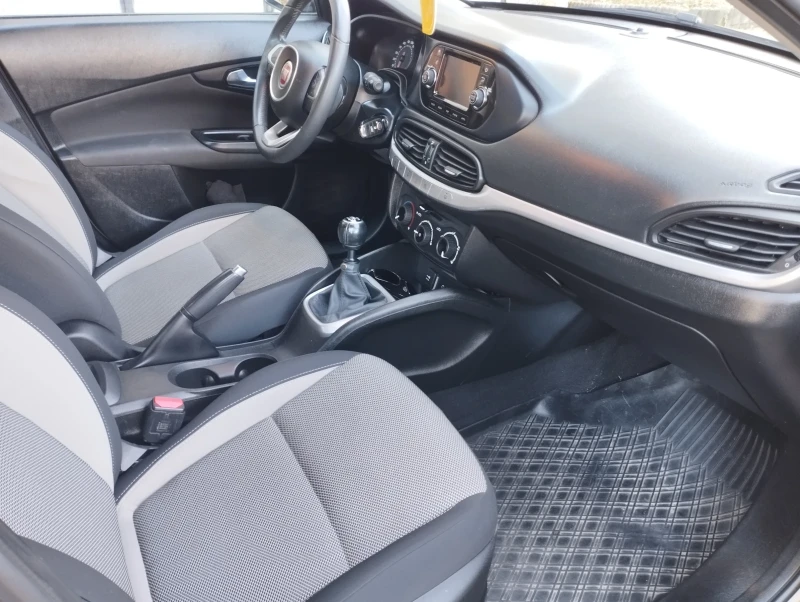Fiat Tipo, снимка 10 - Автомобили и джипове - 52954219