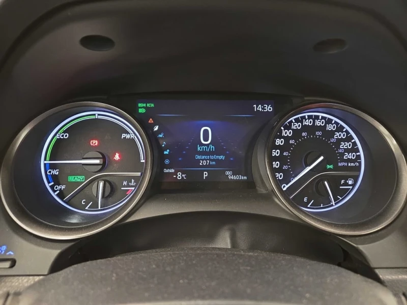 Toyota Camry Hybrid XSE  CARFAX, снимка 8 - Автомобили и джипове - 53010370