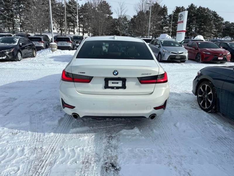 BMW 330 * 330i xDrive * CARFAX * ЦЕНА ДО БГ, снимка 5 - Автомобили и джипове - 53263483