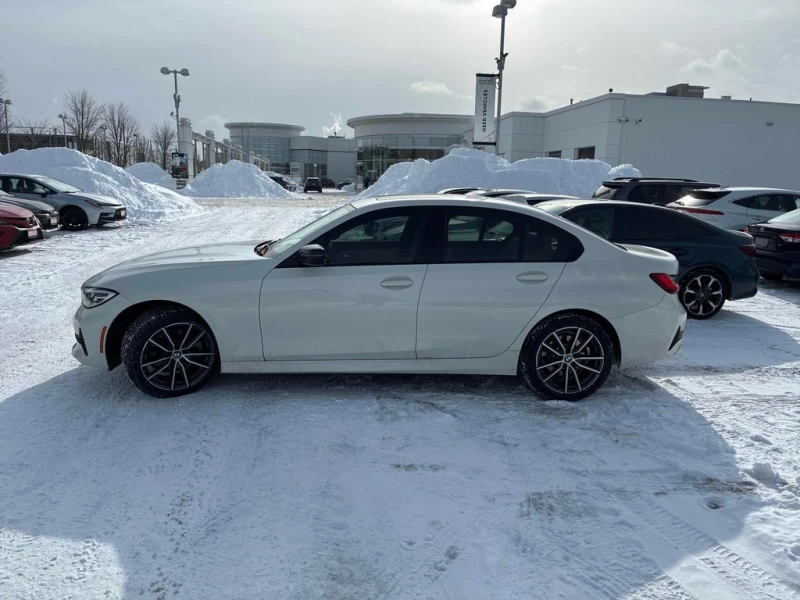 BMW 330 * 330i xDrive * CARFAX * ЦЕНА ДО БГ, снимка 2 - Автомобили и джипове - 53263483