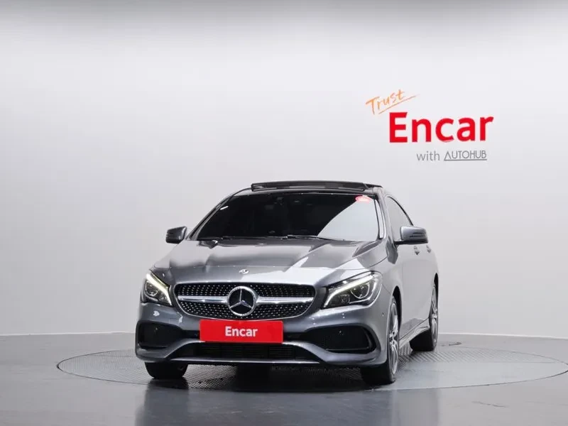 Mercedes-Benz CLA 2.5, снимка 3 - Автомобили и джипове - 54287723