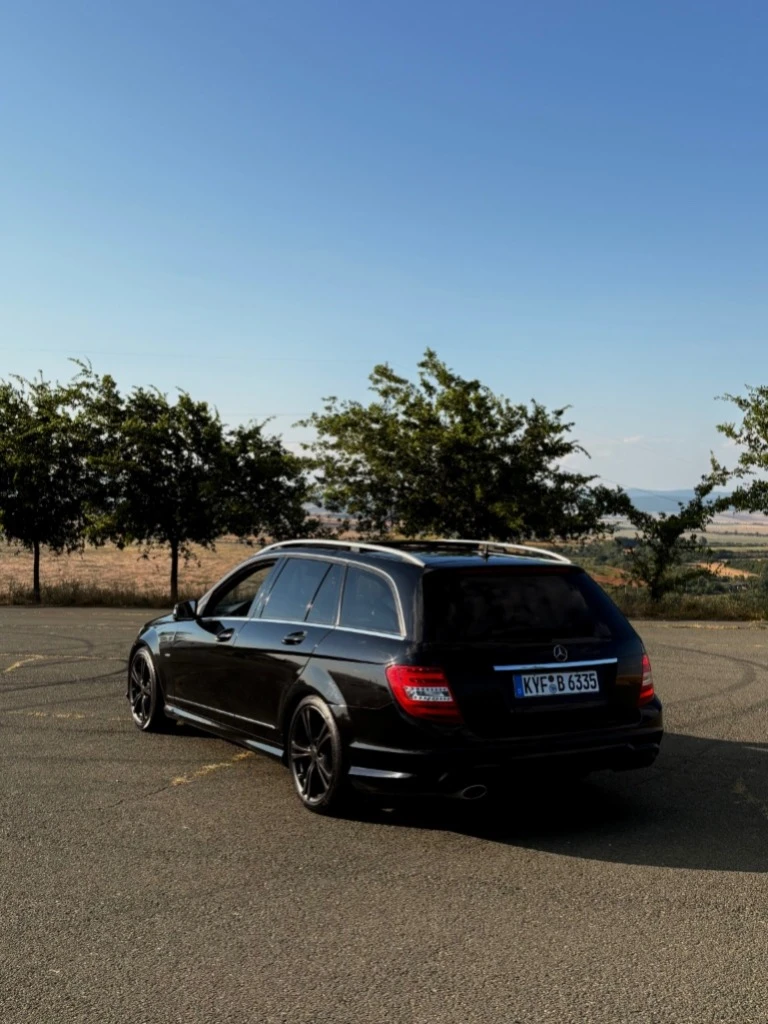 Mercedes-Benz C 220, снимка 12 - Автомобили и джипове - 55878004