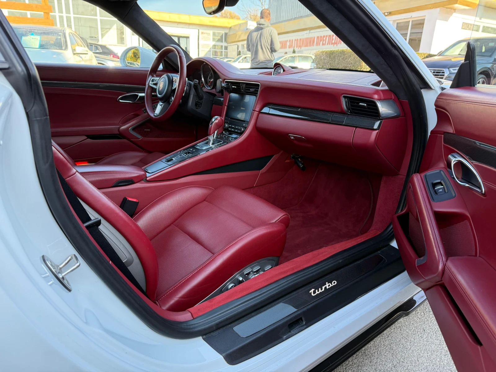 Porsche 911 Turbo  | Mobile.bg   13