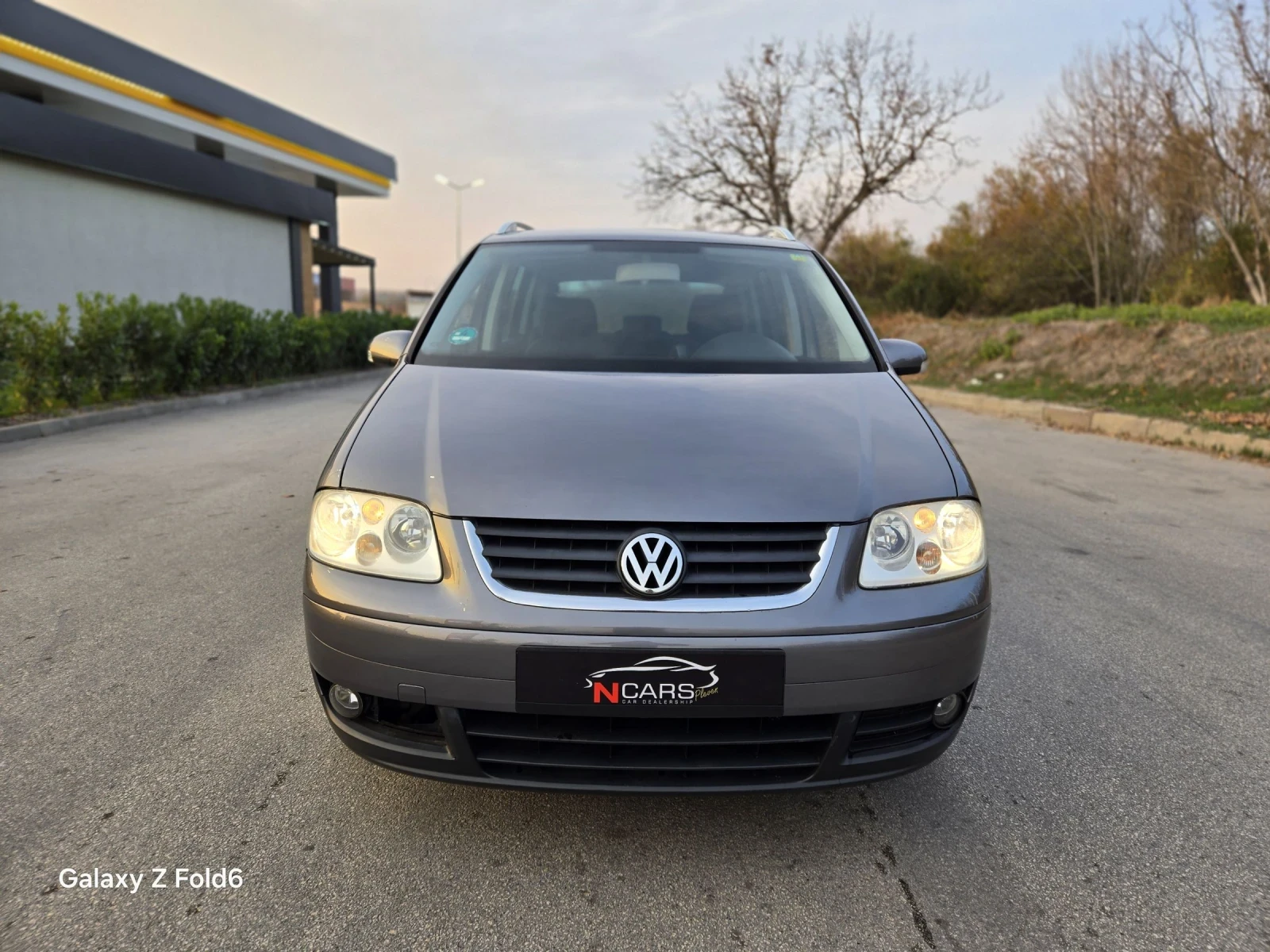 VW Touran 1.6 FSI - изображение 2