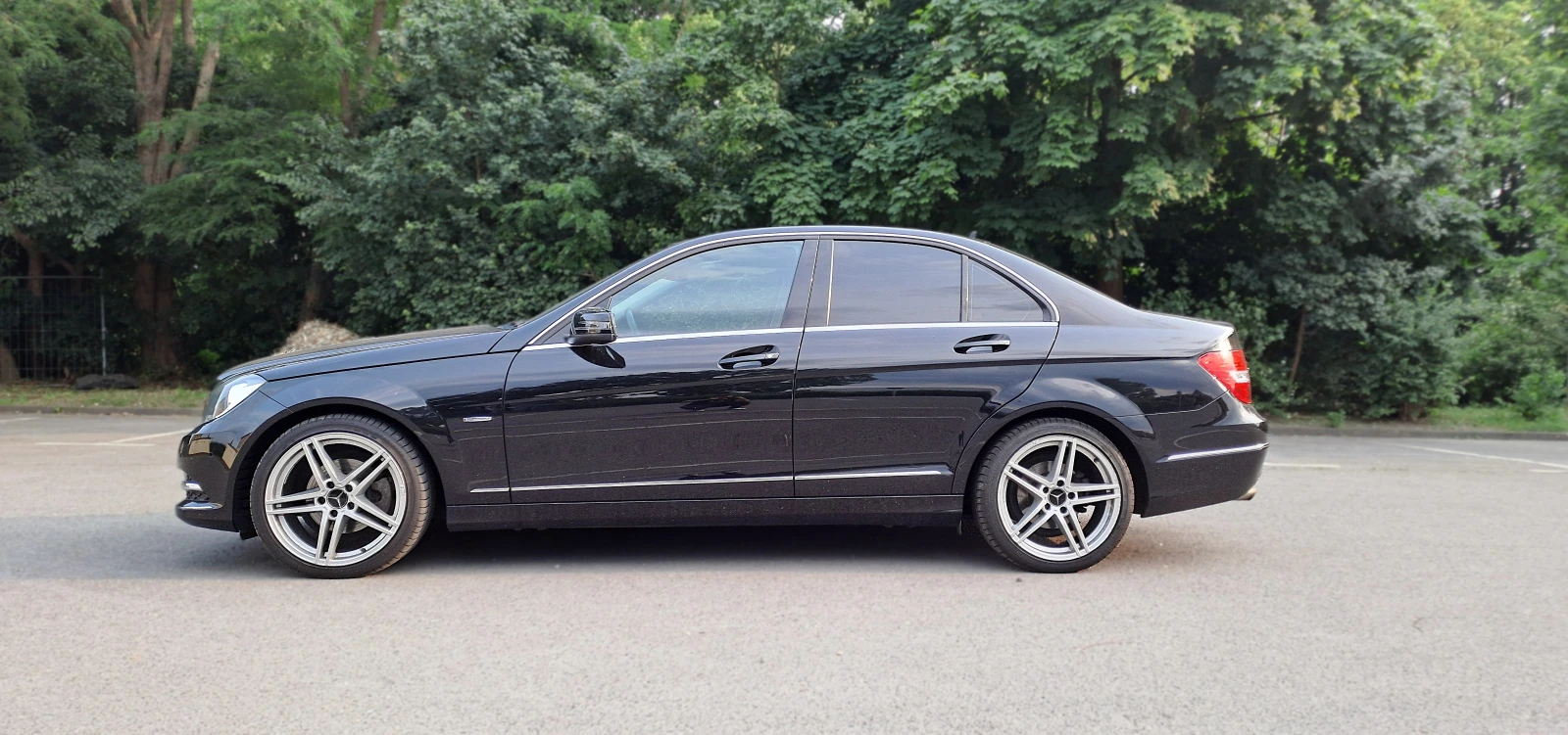 Mercedes-Benz C 180 AVANTGARDE - изображение 4