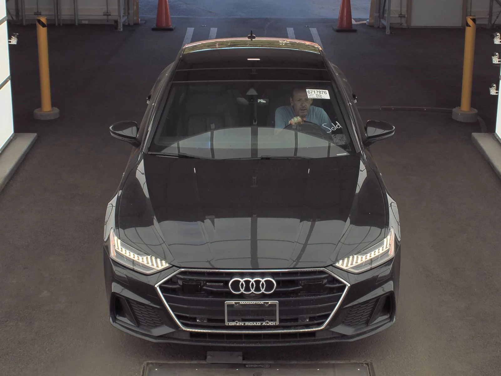 Audi A7 S-Line* Matrix* 360* М.Точка* 8ZF* Bang&Olufsen 3D - изображение 2