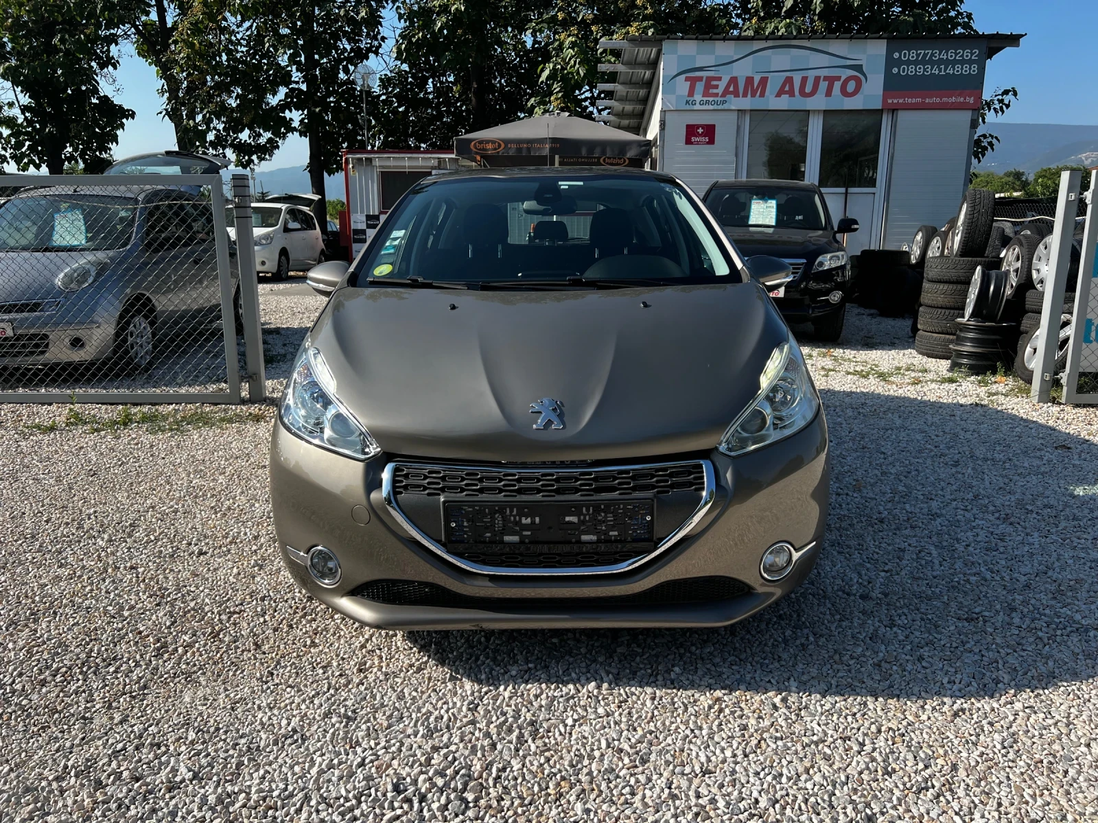 Peugeot 208 1.6 E-HDI 176000KM - изображение 2