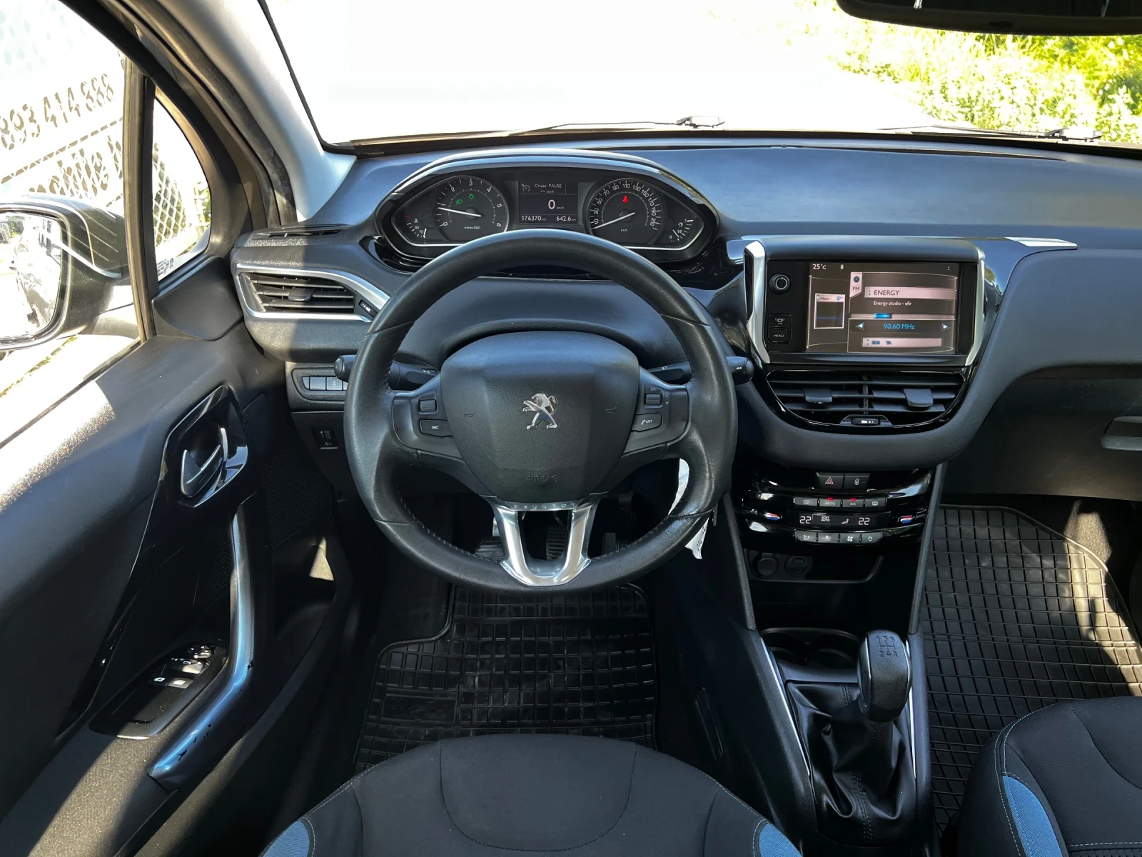Peugeot 208 1.6 E-HDI 176000KM - изображение 8