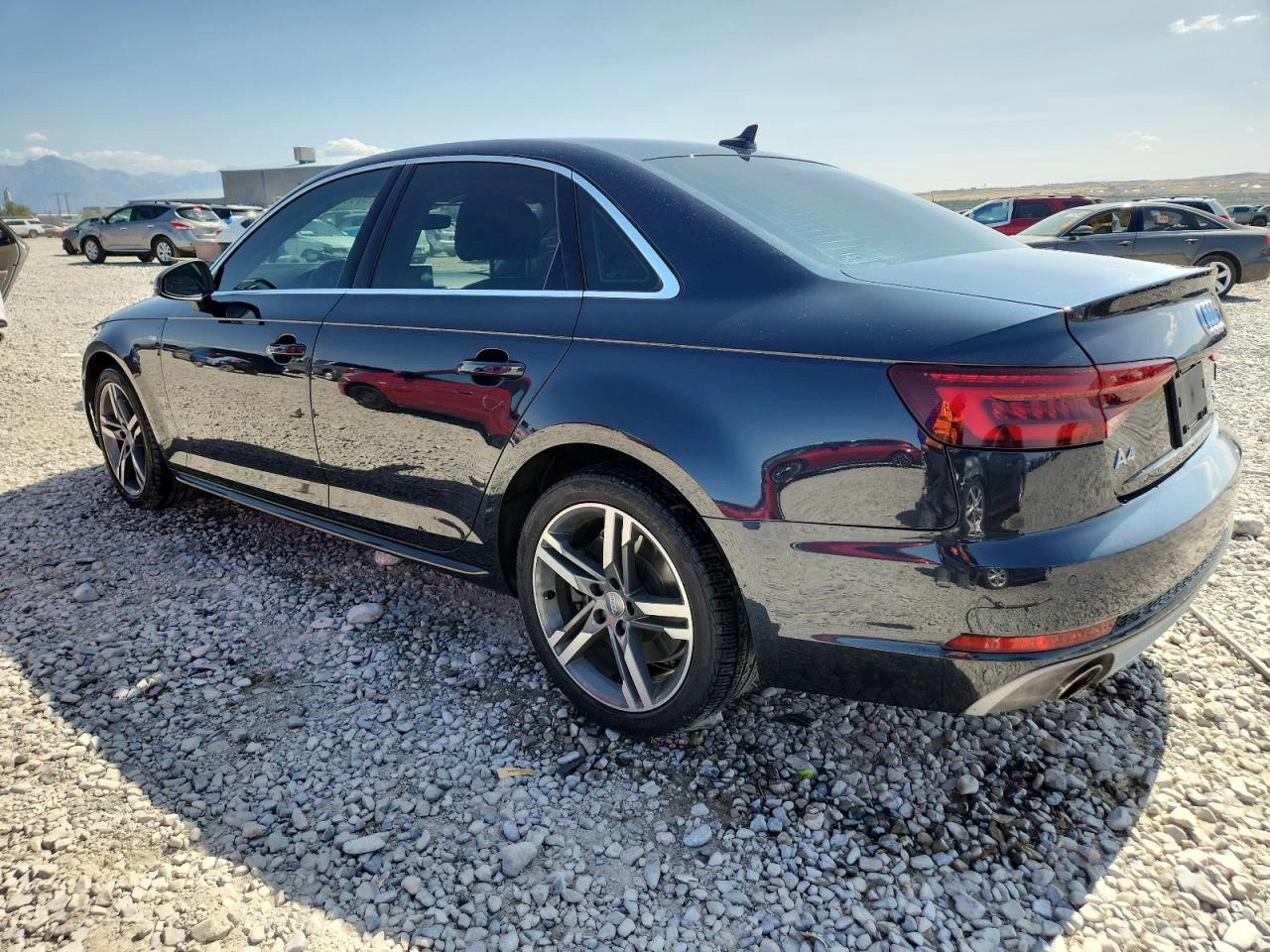 Audi A4 PREMIUM PLUS - изображение 2