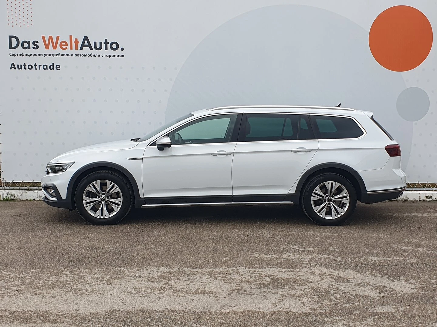 VW Passat 2.0TDI SCR 4MOT DSG - изображение 2