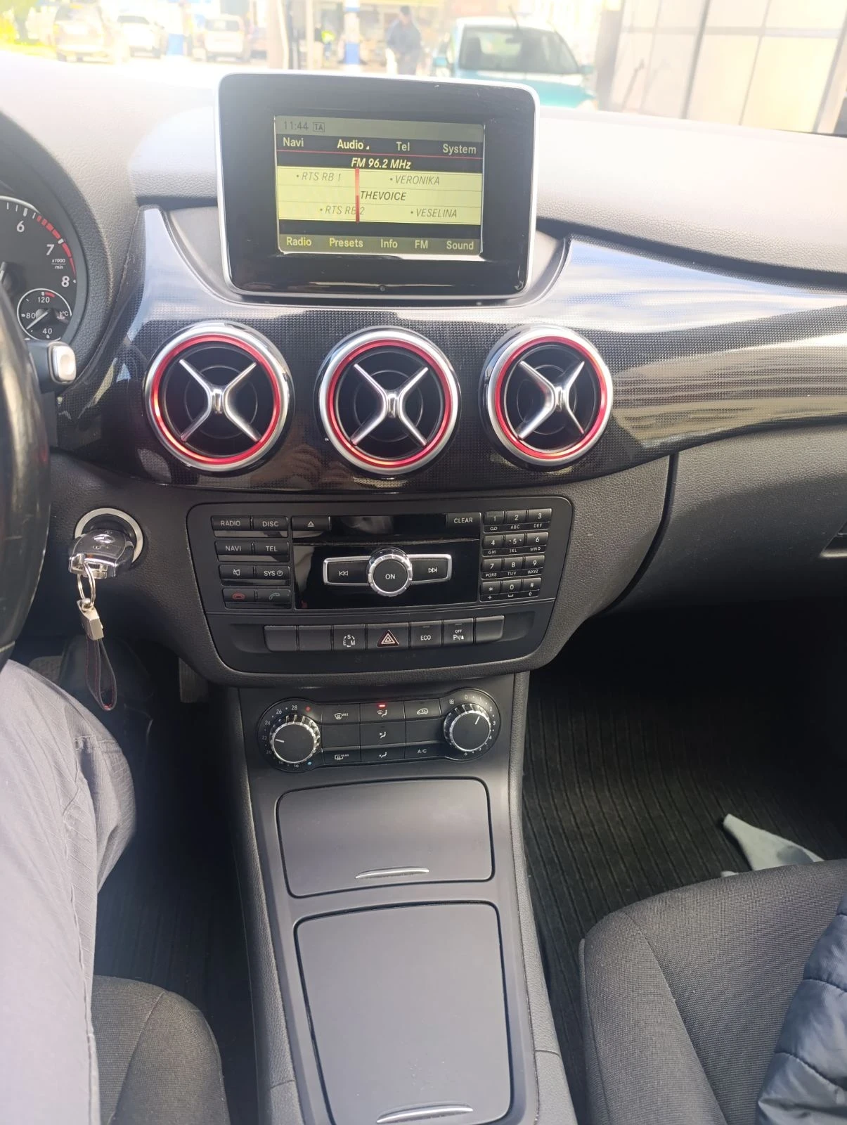 Mercedes-Benz B 220 | Mobile.bg   6