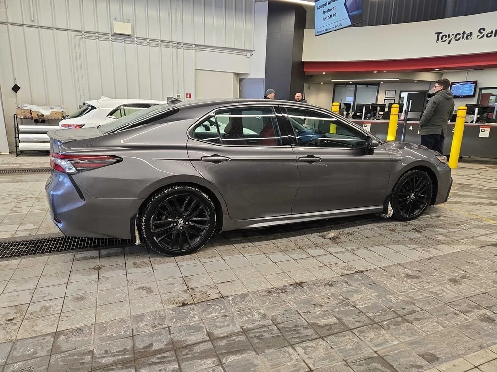 Toyota Camry Hybrid XSE  CARFAX | Mobile.bg � ����������� 3