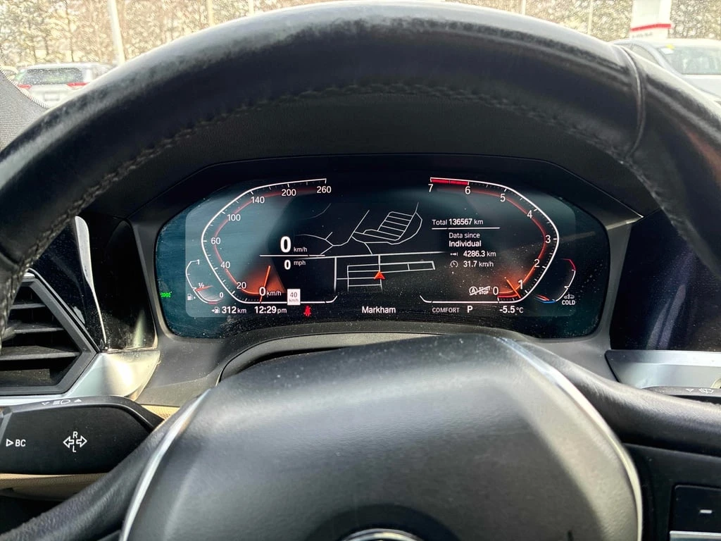 BMW 330 * 330i xDrive * CARFAX * ЦЕНА ДО БГ - изображение 8