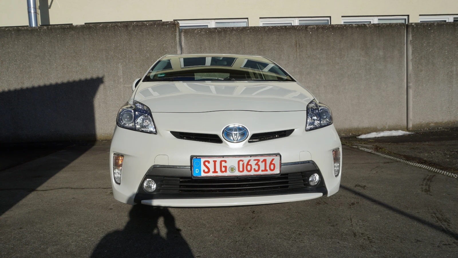 Toyota Prius  - изображение 2